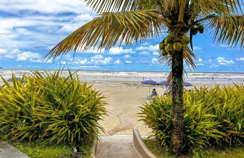 Incrivel flat a beira mar na Praia de Guaratuba SP - Foto 32