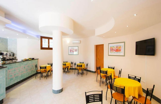 Apartment in Sos Alinos Near Cala Liberotto - Foto 2