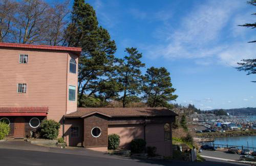 Historic Bay Front! Views of the Marina! Walk to Everything! Unit 1 - Photo 13