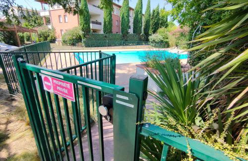 ORBIS - "L'Opaline" - Studio calme dans une belle résidence avec piscine - Parking - WiFi - Foto 15