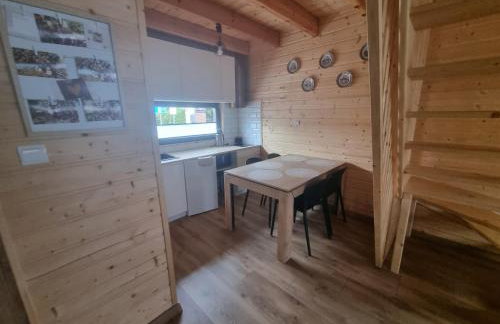 Amber Barn - Bursztynowa Stodoła - Noclegi u Loni - w zacisznym centrum nad morzem z parkingiem - Foto 13