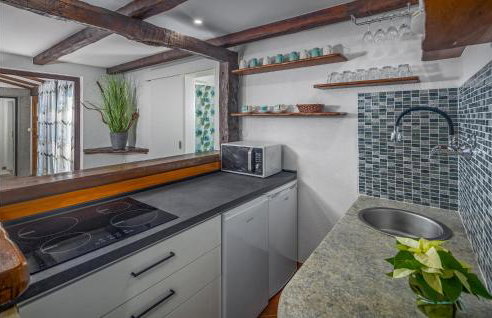 Nice Home In Buzet With Sauna - Photo 30