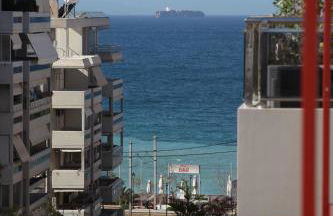 Edem Beach Apartment with Sea View by Athenian Homes - Foto 36