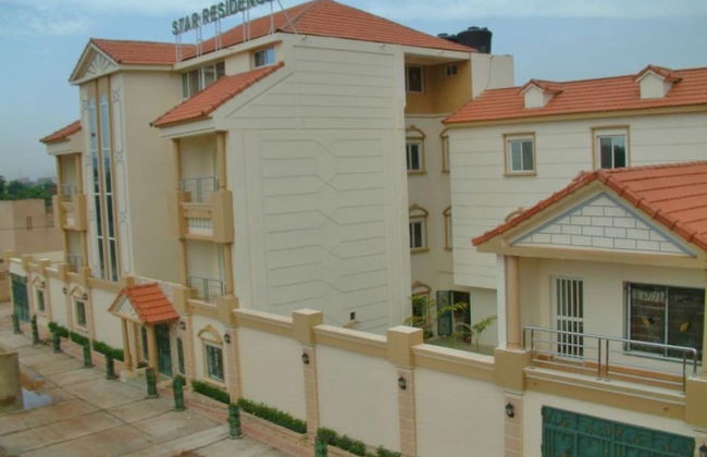 Star Residence - Photo 36