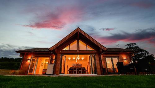 Cuddfan Lodge on a Gorgeous Private Lake - Foto 3, Garden