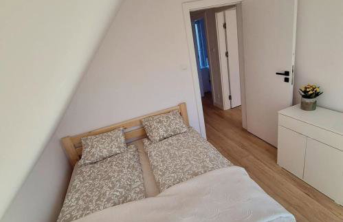 Przystanek Osłonin- całoroczny dom na wynajem - Foto 12