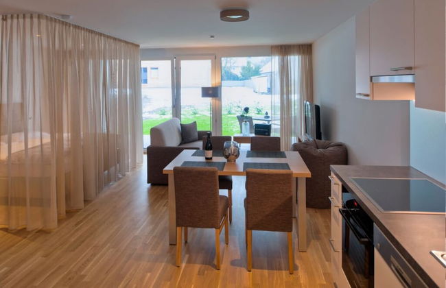 Relaxed Urban Living - Photo 5