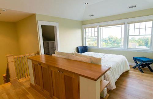 Magnificent Ocean View walk to beaches and town - Foto 16