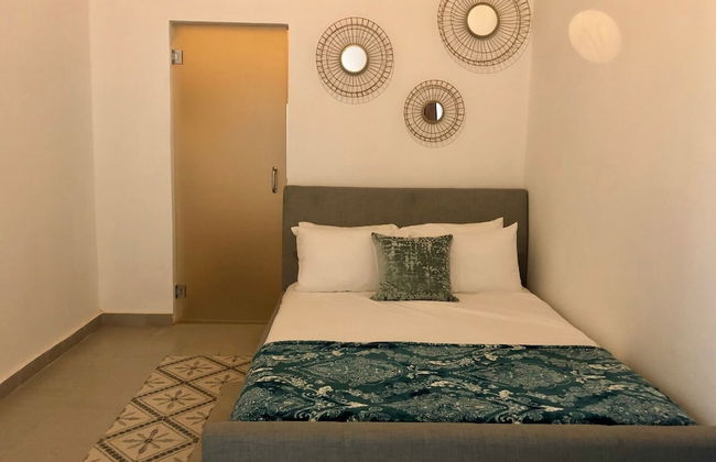 Modern Living in Old San Juan - Photo 4