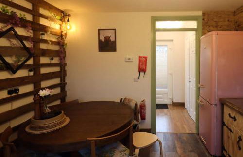 Superb Large Bespoke 5 Star Detached Villa, Prime Location, Belfast Stay - Foto 23