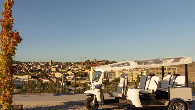 Guimarães in tuk tuk