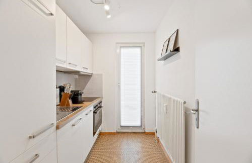 Kingsize Bett, Balkon, Arbeitsplatz, Netflix - Foto 20