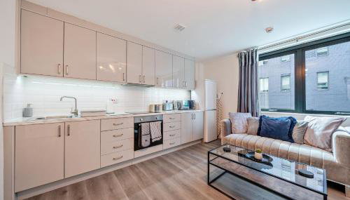 Spacious 2 Double Bedroom Apartment Near Manchester City Centre, Salford - Foto 5, stove