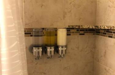 X-Large Spacious Deluxe House Fastest Wi-Fi - Foto 31