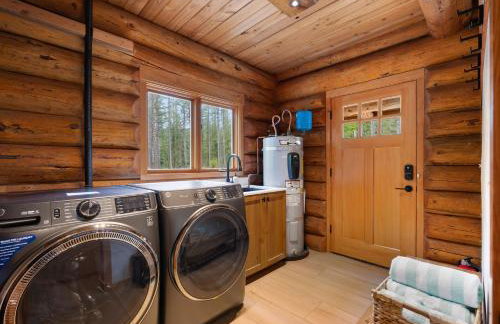 Riverside Retreat - Photo 25