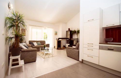 VILLA ANA - 3 bedroom villa with private pool and unspoiled natural environment - Photo 13