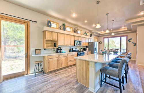 Docs Retreat in Ruidoso Downs with Mtn Views - Foto 8