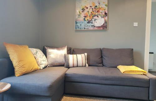 Modern Broughton Apartment - Walk to City Centre and St James Quarter - Foto 32