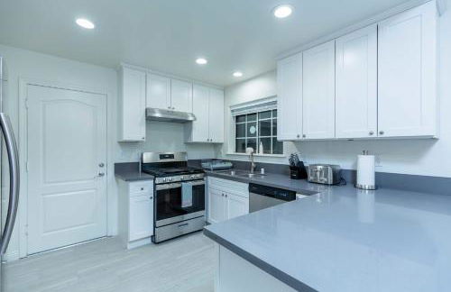 Newly Remodeled 5B4B 2 mile from the Rose Parade - Foto 12