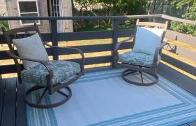 4 Bedroom Cape Getaway, 5 Min Drive to Beach, Pool Table, Grill, Backyard - Foto 16