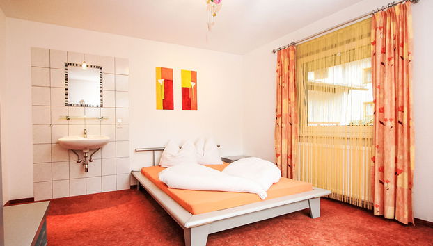 Dialer - Photo 5, Bedroom