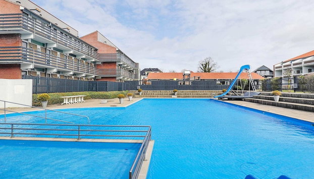 4 Person Holiday Home on a Holiday Park in Faaborg - Foto 5, Piscina