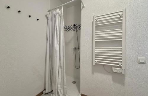 Appartement chaleureux au ski avec piscine - Foto 11