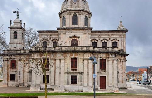 Cozy Belem Apartament with terrace - Photo 12