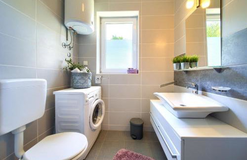 Villa Pleše - Foto 34