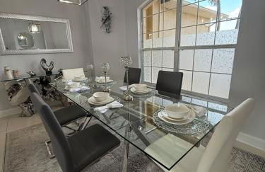 Villa Sunshine Elegant and Modern 4BR Pool House - Foto 25