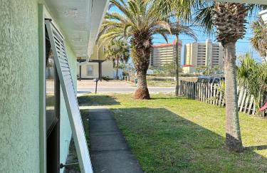 Beautiful House Sleeps 12 - Hot Tub - Breakfast - Walk to Beach - Foto 9