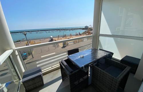 Appartement vue sur mer et le port - Photo 13
