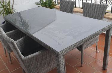 Townhouse in Las Rotas - Foto 2