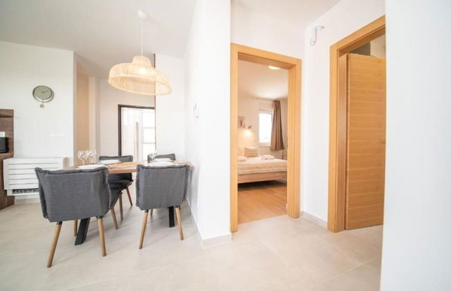 Vrsi Beautiful Apartments With Pool - A1 - Photo 16