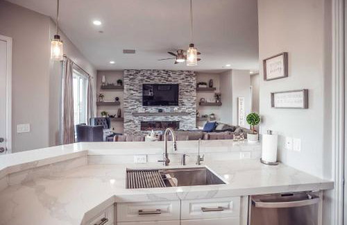 Vistas Bonitas Home with Patio 7 Mi to Snowbowl! - Foto 9