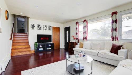 Spacious 7BD Lake View mins to Beach & Boardwalk - Foto 2