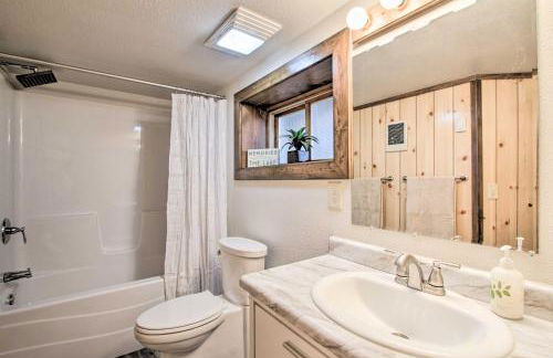 Lakefront New Auburn Apartment with Shared Dock - Photo 22