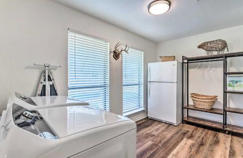 Green Acres Home with Fire Pit and Fishing Pond - Foto 23