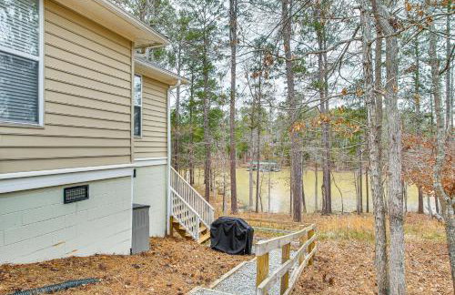 Scenic Water Views Lakefront Home in McCormick! - Foto 24