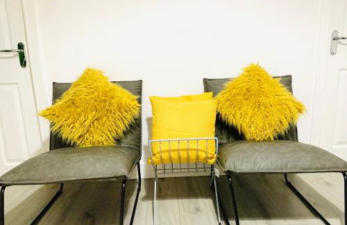 Beautiful, Luxurious 3 Bed house, Perfect for Contractors , Family & Friends - Foto 2