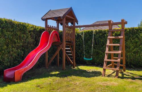 Holiday Houses Alana & Alva with Garden by Noclegi Renters - Foto 6