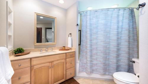 Puu Poa Ocean Bluff Condo, Incredible Views, Walk to Beaches, Pool & Tennis - Foto 4, towels, Shower