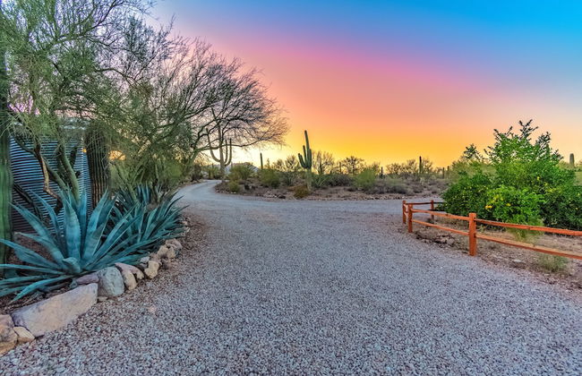 La Puerta Azul- Stunning Desert Retreat; Pool/Spa - Foto 49