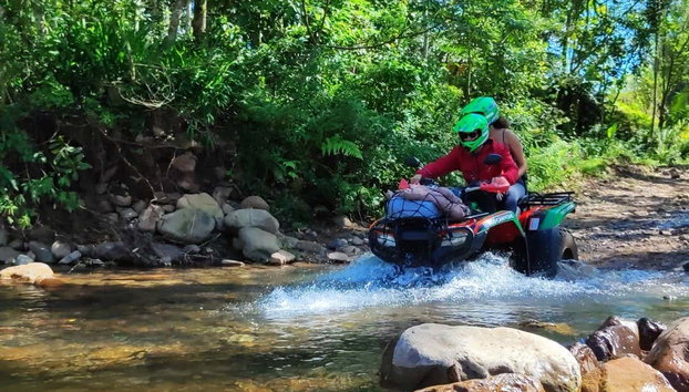 Tour en quad por el cañón Churriado - Foto 4, Los quads nos permitirán vadear ríos y arroyos