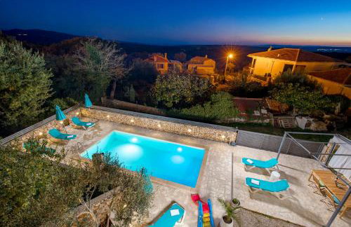 Apartments Villa Padrone with pool - perfect for families! - Photo 20