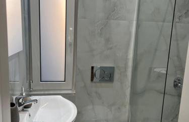 Selenity studio(close to two metro stations) - Foto 7