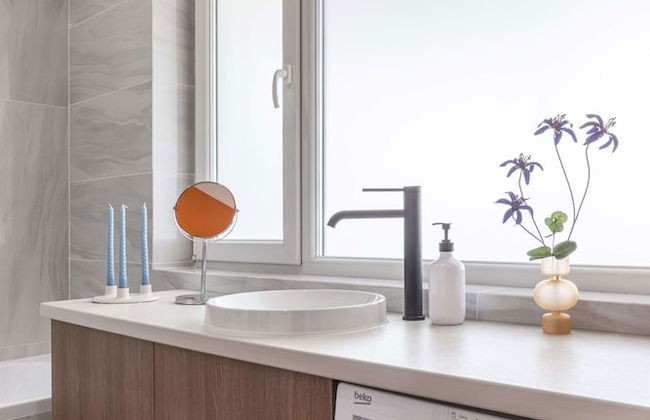 Playful Bright 1BR Near The Faculty of Law - Foto 21