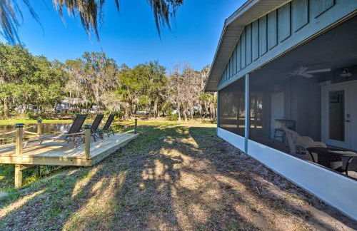 Waterfront Studio with Dock Access in Inglis! - Foto 21