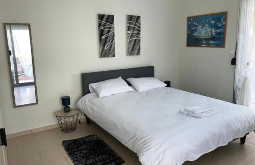 Lamia central luxury apartment - Photo 8