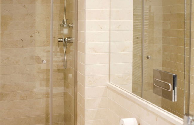 60 Balconies Art - Photo 52